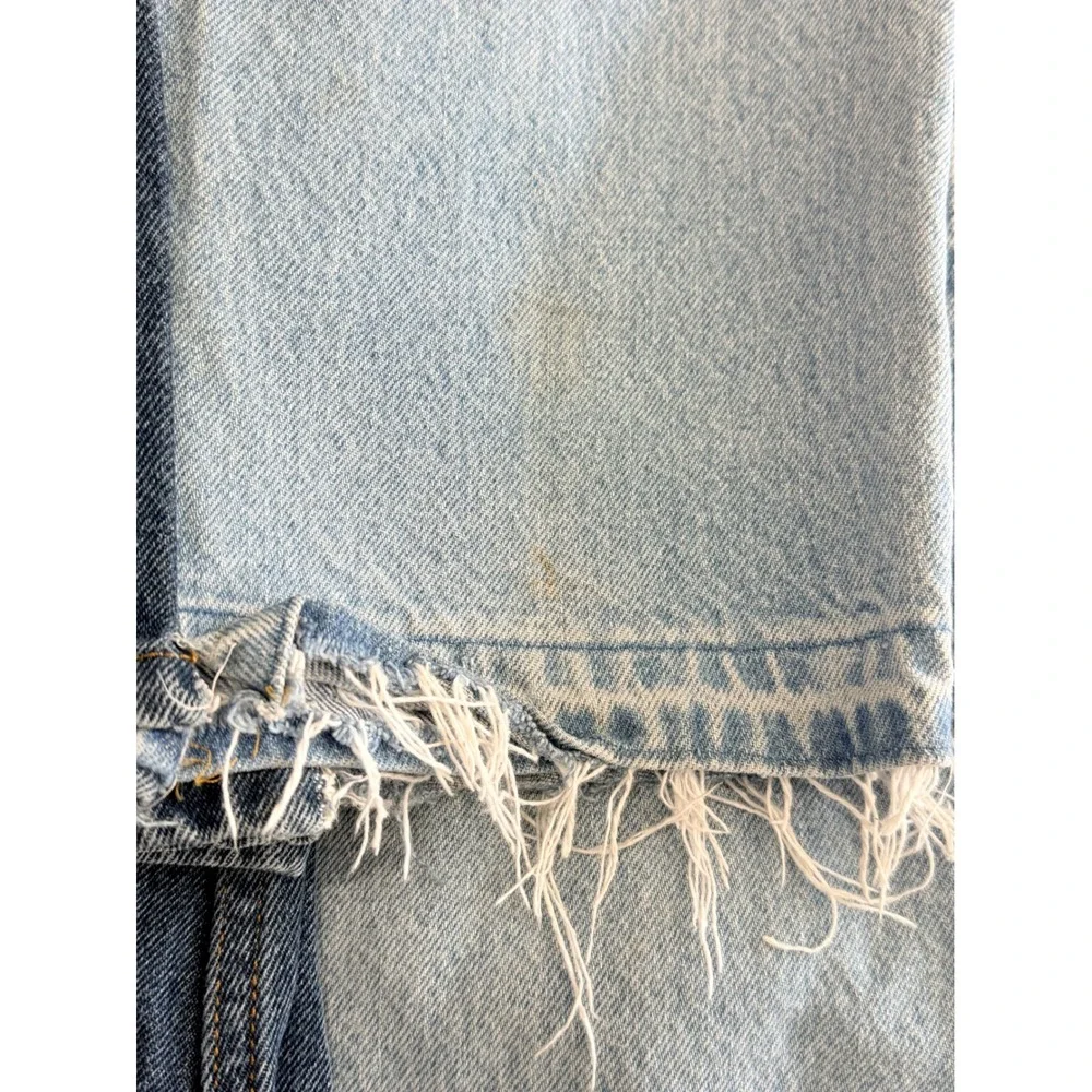 Carhartt some stitching